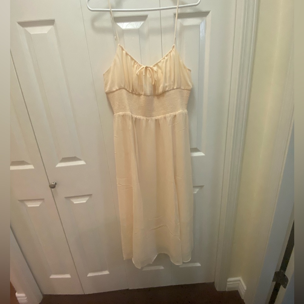 New Aritzia Wilfred Genoa Chiffon Smoke Slit Dress - Picture 4 of 10